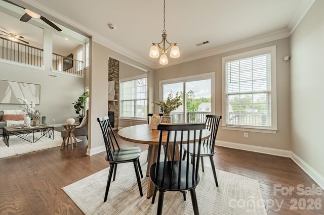 208 Canoe Pole Lane, Mooresville, NC 28117