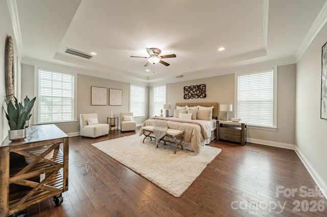 208 Canoe Pole Lane, Mooresville, NC 28117