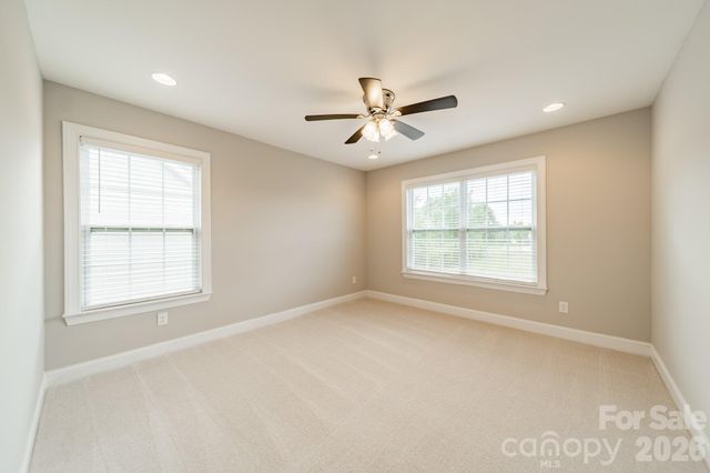 208 Canoe Pole Lane, Mooresville, NC 28117