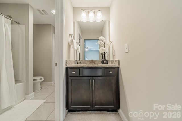 208 Canoe Pole Lane, Mooresville, NC 28117