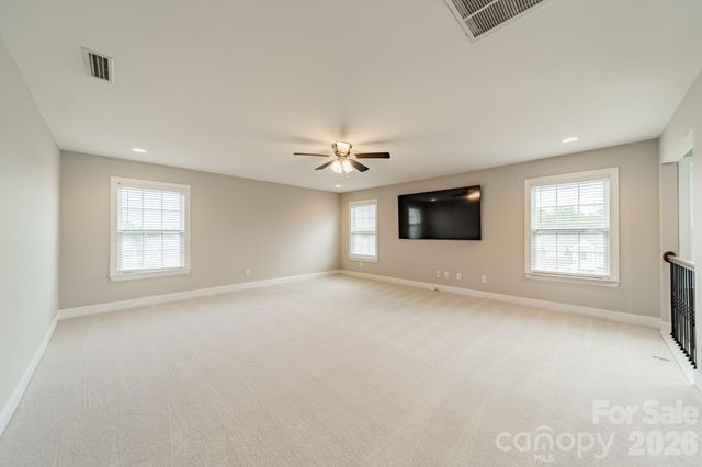 208 Canoe Pole Lane, Mooresville, NC 28117