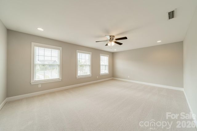 208 Canoe Pole Lane, Mooresville, NC 28117