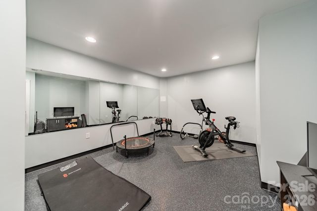 208 Canoe Pole Lane, Mooresville, NC 28117