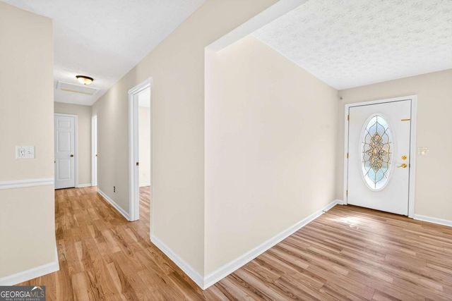 1530 Willow Gate Way, Auburn, GA 30011