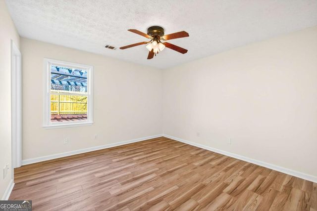 1530 Willow Gate Way, Auburn, GA 30011