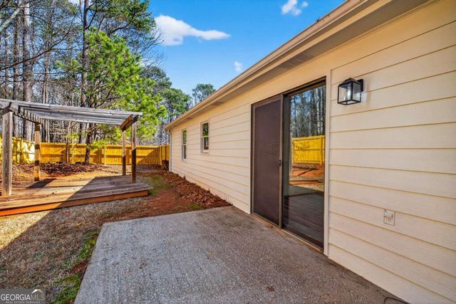 1530 Willow Gate Way, Auburn, GA 30011