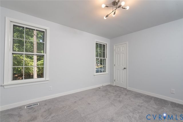 14011 Turtle Hill Rd, Chesterfield, VA 23112