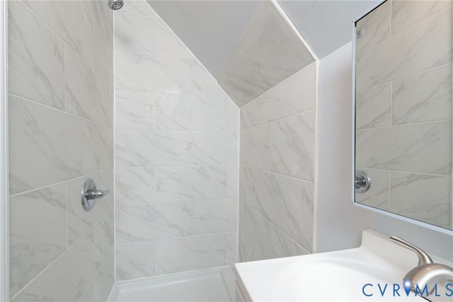 14011 Turtle Hill Rd, Chesterfield, VA 23112