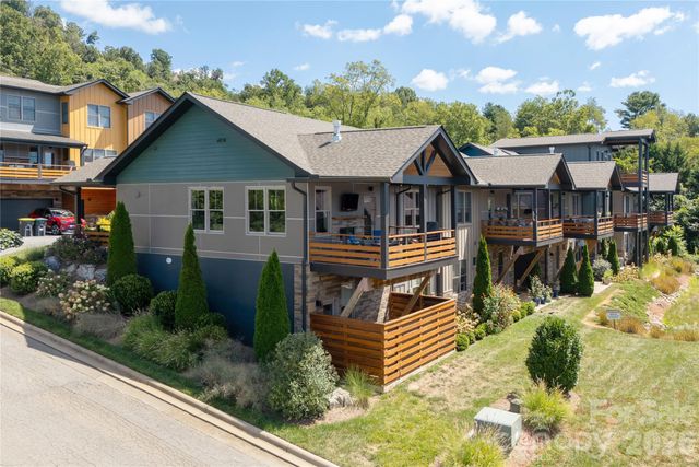 301 Ava Lane, Asheville, NC 28804