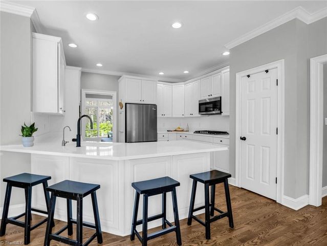 311 Red Fox Circle, Asheville, NC 28803