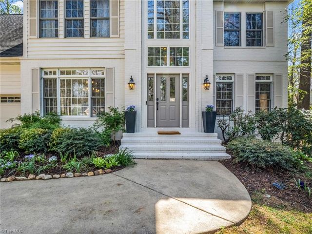 311 Red Fox Circle, Asheville, NC 28803