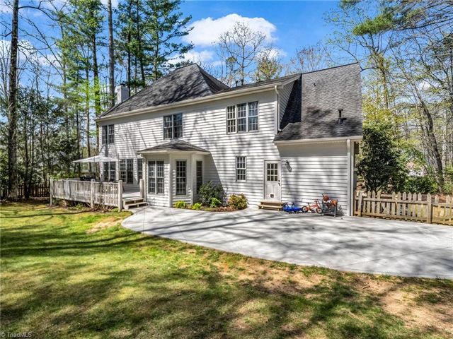 311 Red Fox Circle, Asheville, NC 28803