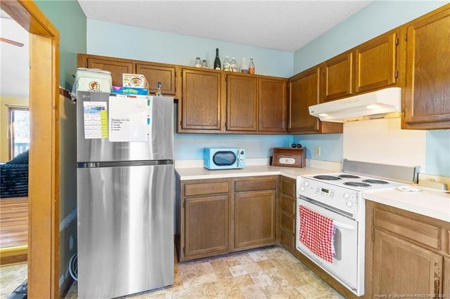 516 Tradewinds Drive, Fayetteville, NC 28314