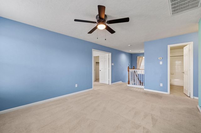 2715 Skyview Knoll Court, Houston, TX 77047