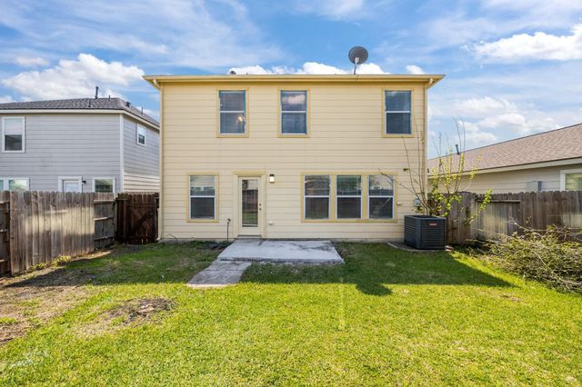 2715 Skyview Knoll Court, Houston, TX 77047