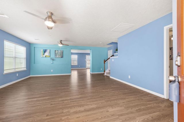 2715 Skyview Knoll Court, Houston, TX 77047