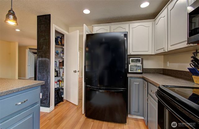 10403 NW 15th Avenue, Vancouver, WA 98685