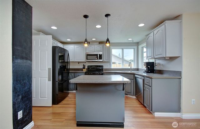 10403 NW 15th Avenue, Vancouver, WA 98685
