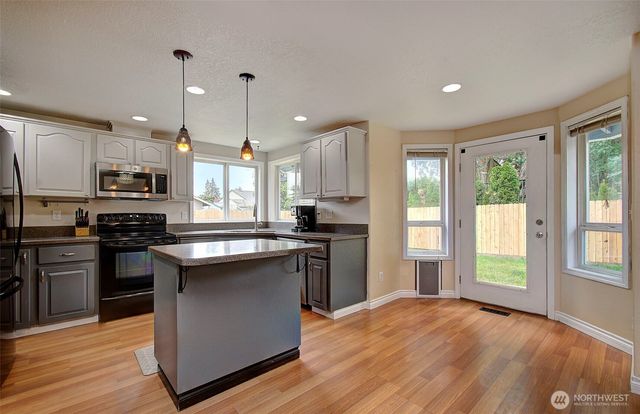 10403 NW 15th Avenue, Vancouver, WA 98685
