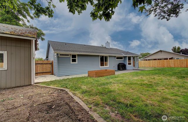 10403 NW 15th Avenue, Vancouver, WA 98685