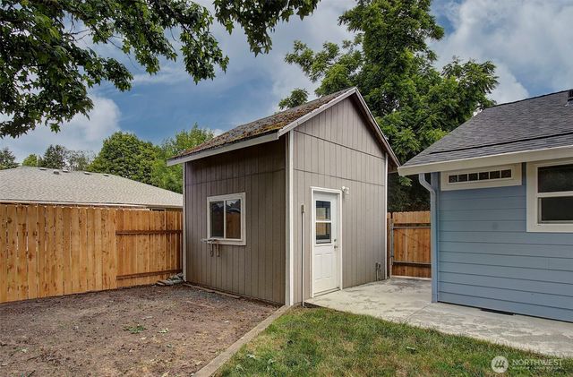 10403 NW 15th Avenue, Vancouver, WA 98685