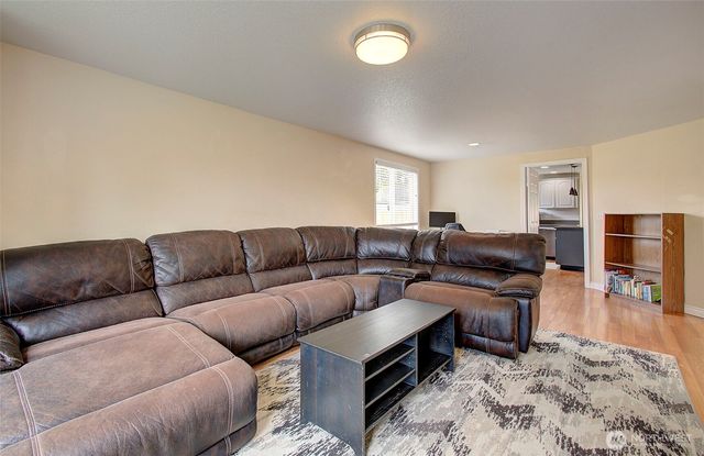 10403 NW 15th Avenue, Vancouver, WA 98685