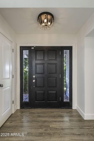 5038 E EARLL Drive, Phoenix, AZ 85018