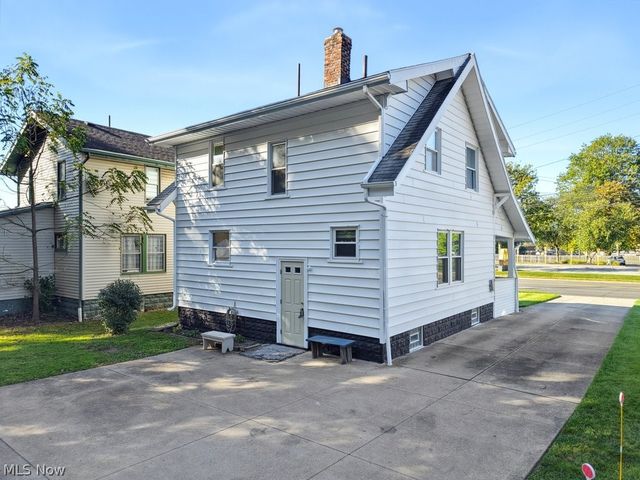 1209 S Water Street, Kent, OH 44240