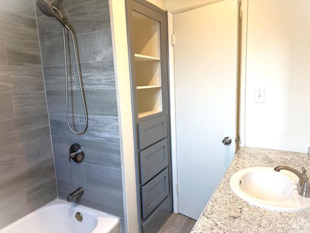 3117 Haley Street, Bakersfield, CA 93305