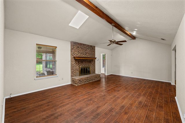 1017 Meadowlark Lane, Granbury, TX 76048