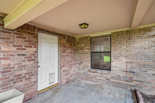 1017 Meadowlark Lane, Granbury, TX 76048