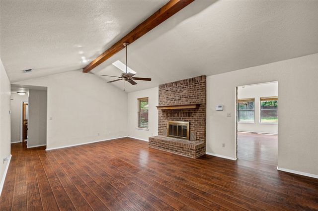 1017 Meadowlark Lane, Granbury, TX 76048