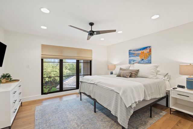 2300 Barton Creek BLVD 4, Austin, TX 78735