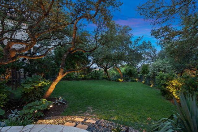 2300 Barton Creek BLVD 4, Austin, TX 78735