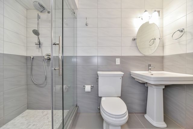 131 Sewall 61, Brookline, MA 02446