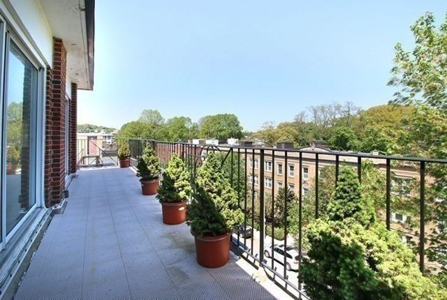 131 Sewall 61, Brookline, MA 02446