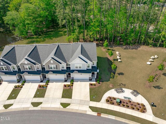 1818 Porch Swing Way, Apex, NC 27502