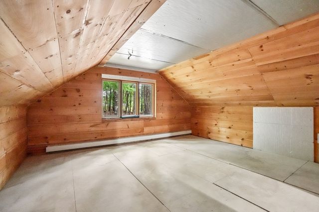 76 Foster Rd, Ashby, MA 01431