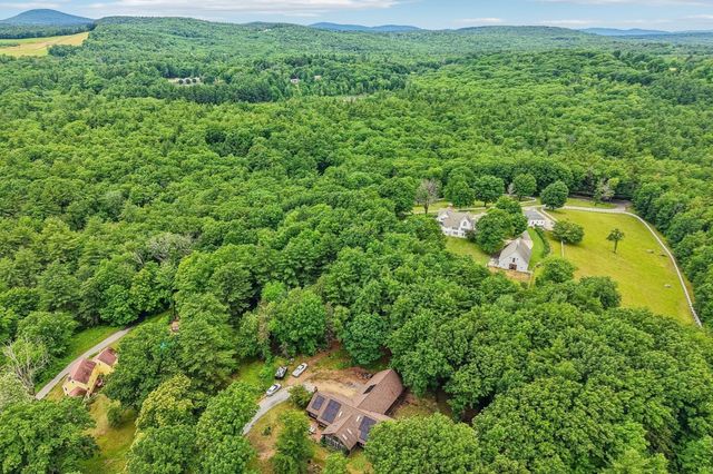 76 Foster Rd, Ashby, MA 01431