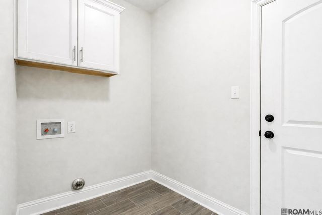 168 Lake Breeze Dr, Baton Rouge, LA 70820