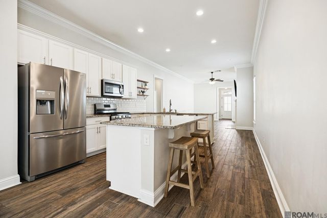 168 Lake Breeze Dr, Baton Rouge, LA 70820