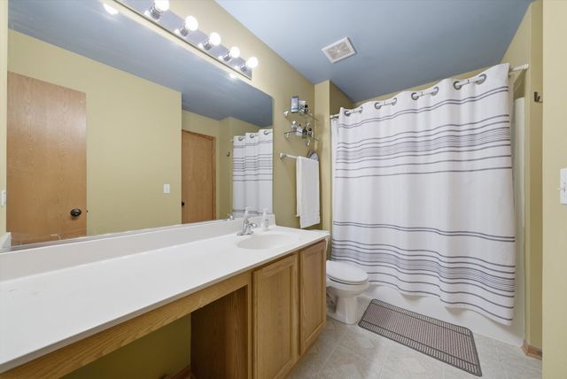 1513 Azalea Circle, Romeoville, IL 60446
