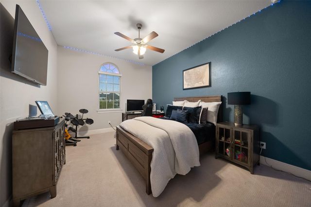 13207 Arbor Villa Lane, Houston, TX 77044