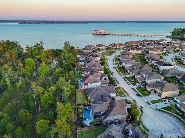 13207 Arbor Villa Lane, Houston, TX 77044