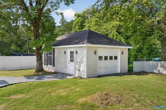 3401 Timber Way SW, Decatur, AL 35603