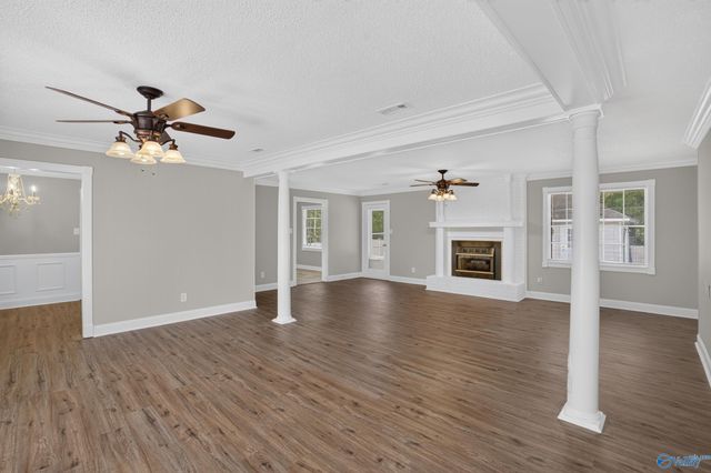 3401 Timber Way SW, Decatur, AL 35603