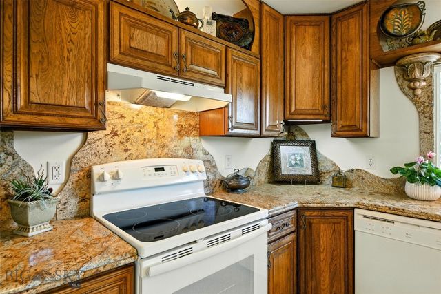 12 Pathfinder Trail, Bozeman, MT 59718