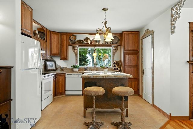 12 Pathfinder Trail, Bozeman, MT 59718