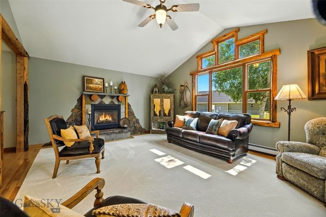 12 Pathfinder Trail, Bozeman, MT 59718