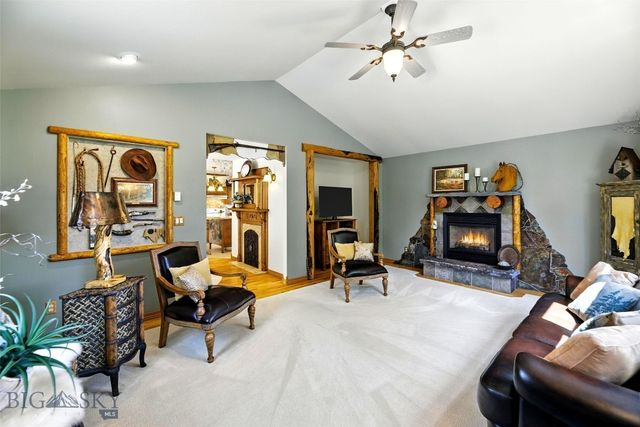 12 Pathfinder Trail, Bozeman, MT 59718